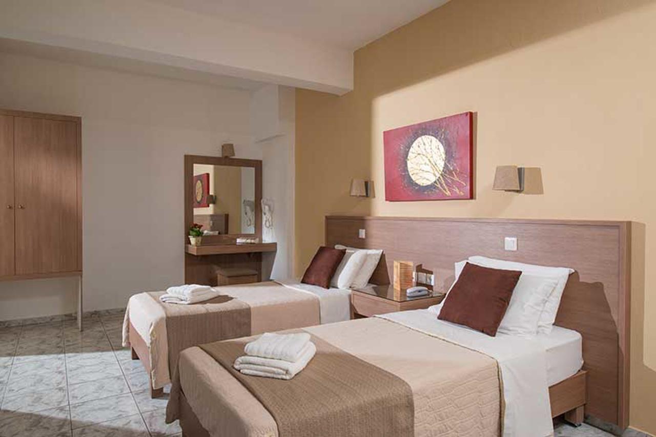 Lofos Apartments Hersonissos  Exterior photo